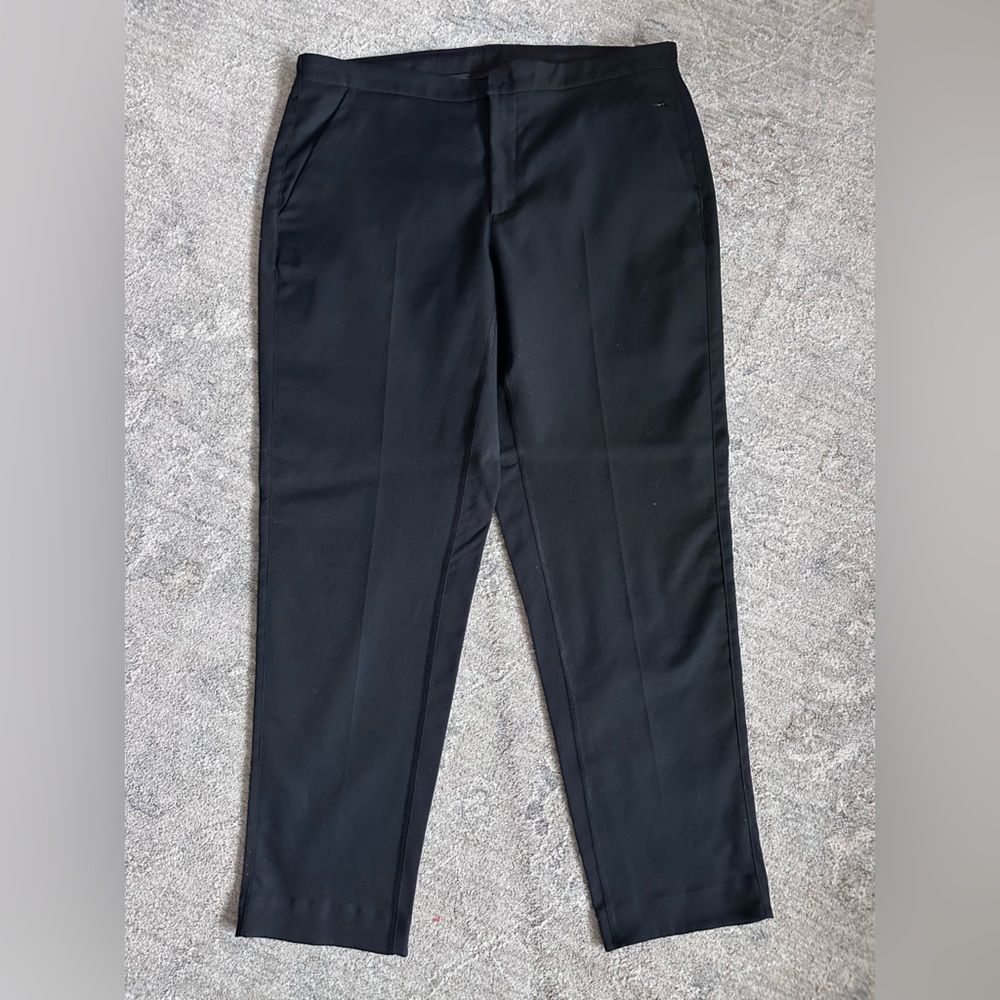 Lululemon women’s pants 
Size 10
 Color black